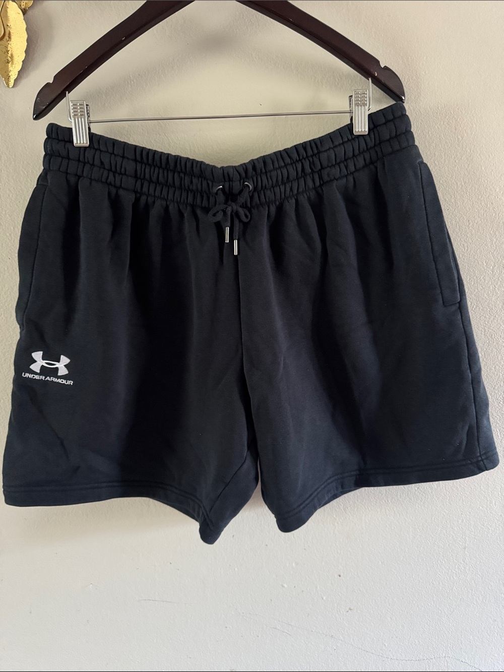 Under Armour Black Women’s Athletic Pull-On Shorts